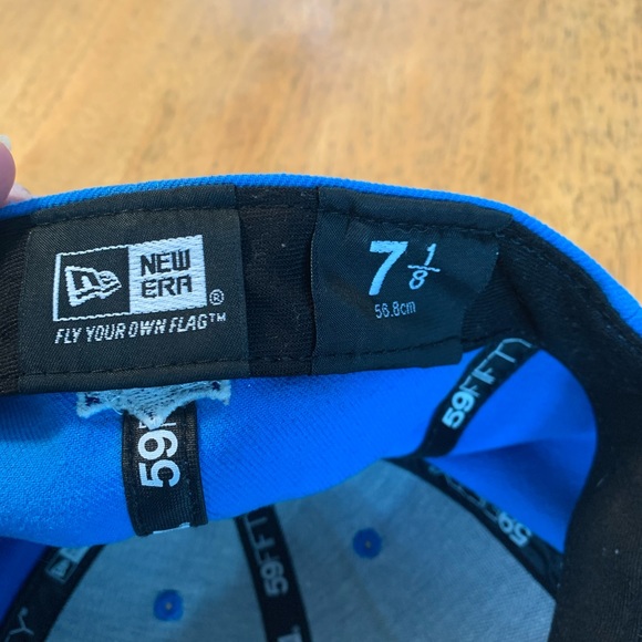 Chargers hat - Picture 6 of 8